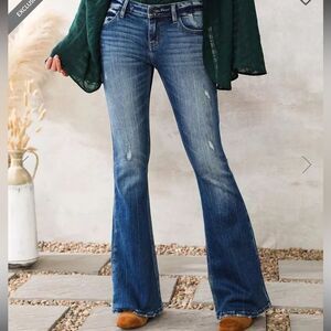 KanCan | Signature Low Rise Flare Stretch Jean | 28